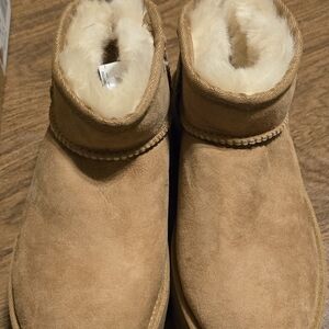 UGG Chestnut Suede Boots with Shearling